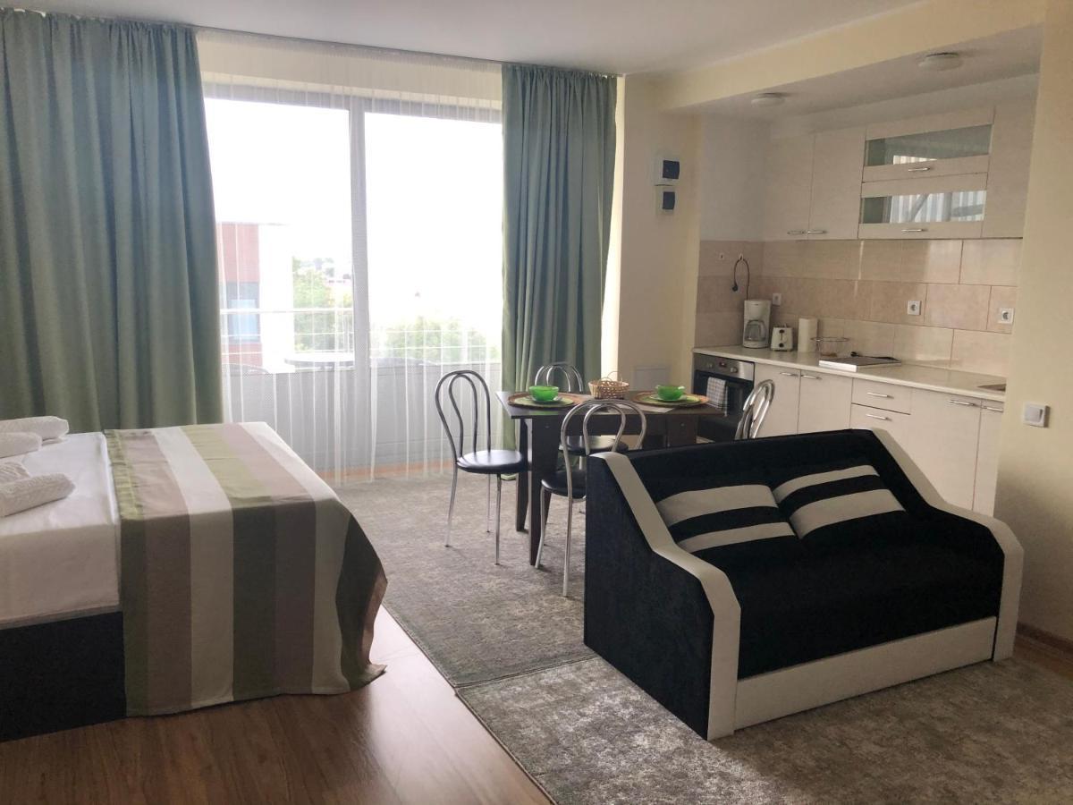 Ari Apartment Bulevardul Mamaia Köstence Dış mekan fotoğraf